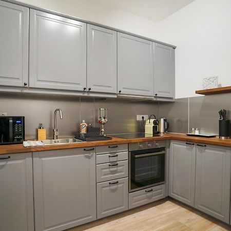 Koffer Apartman Eger Exterior foto