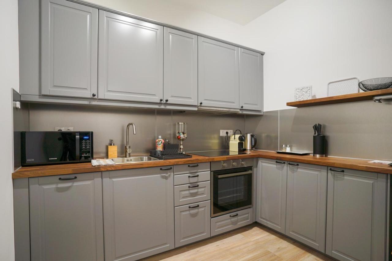 Koffer Apartman Eger Exterior foto
